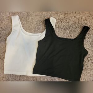 NEW NWOT Women's Black and White Tank Tops-S